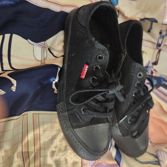 Levi's kids shoes - Picture 5 of 7